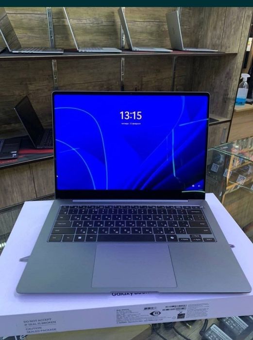 Samsung galaxy book 4 pro