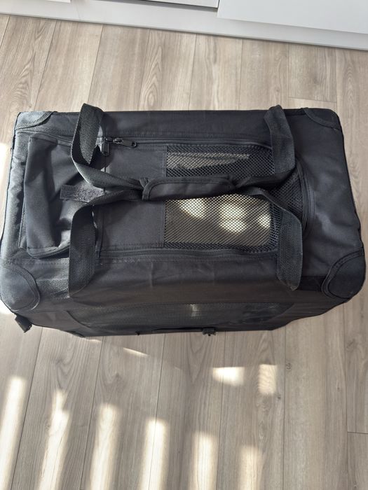 Транспортна чанта за домашен любимец