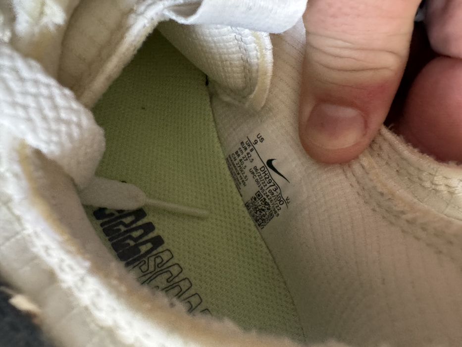 Adidasi nike teerascape nr 42.5