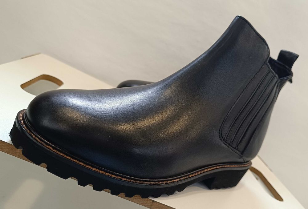 Ghete chelsea 39 plain toe Cafe NOIR NOI piele naturala moale