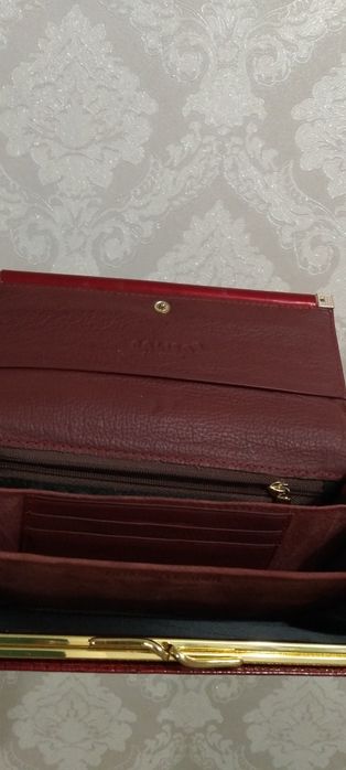 Продаётся кошелёк женский