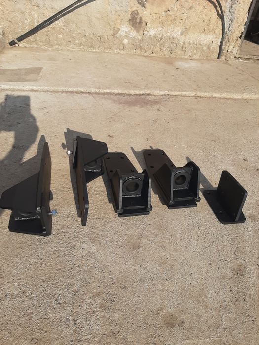 Dropbox  Nissan kit coborâre cutie, ocheti tractare