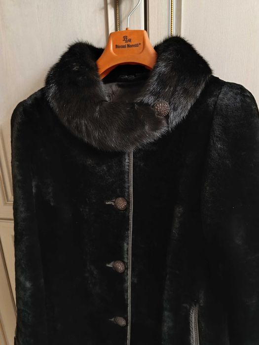 Шуба женская мутон