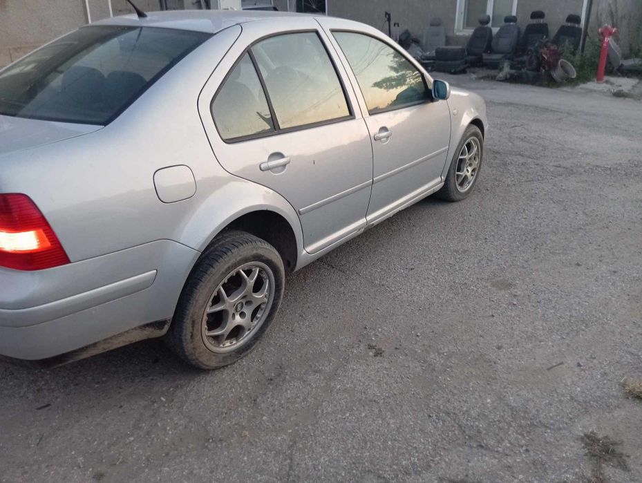 Продавам Vw Bora 1.9 110 на части