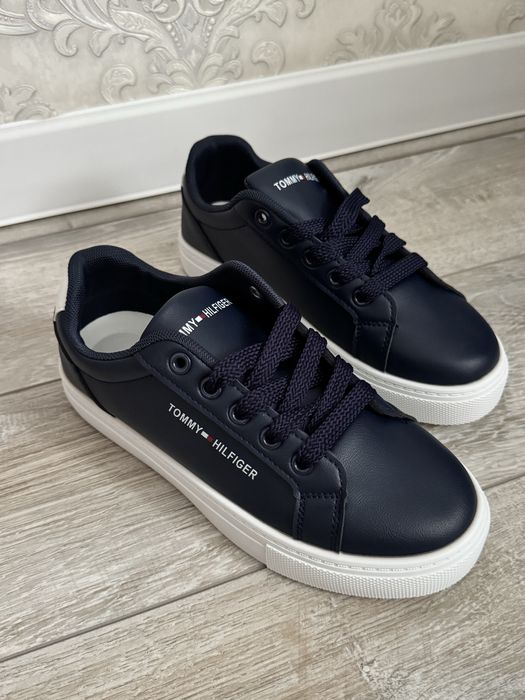 Обувь детские, женские