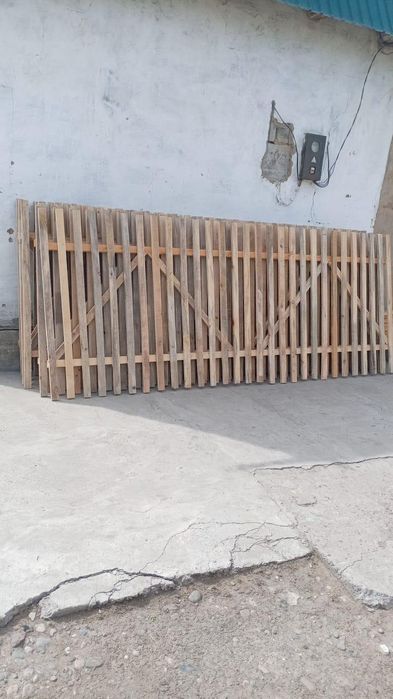 Продам деревянный туалет и душ