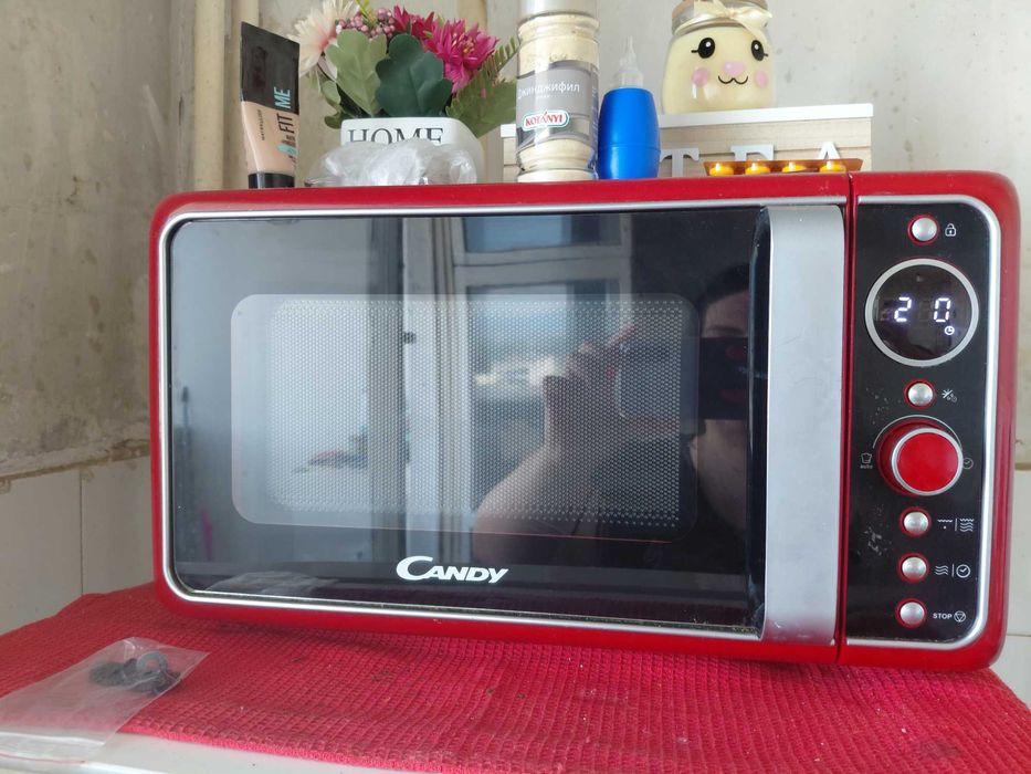 Микровълнова фурна Candy DIVO