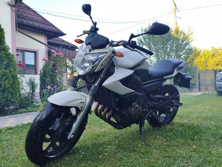 Yamaha XJ6 N 2011 ABS