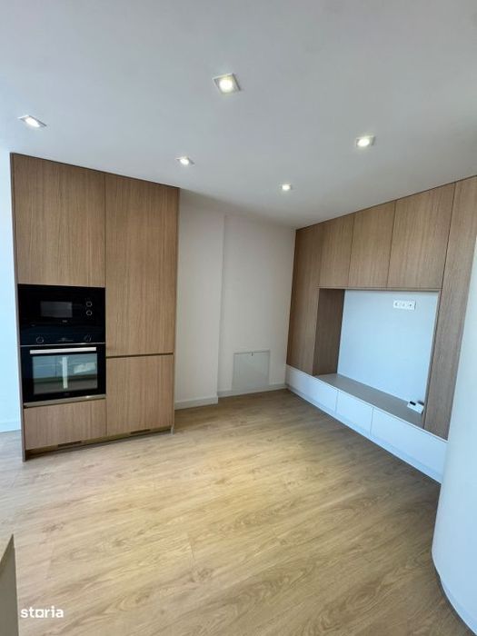 Apartament 2 camere, 37 mp, zona Hotvon