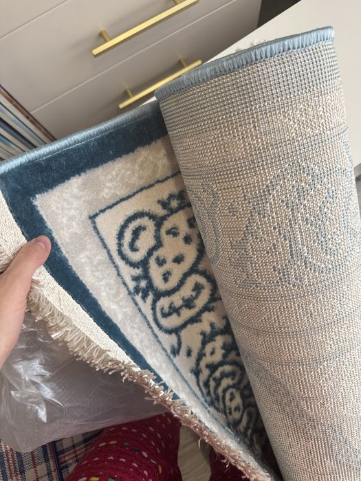 Продам новый ковер, в размере 170 на 270