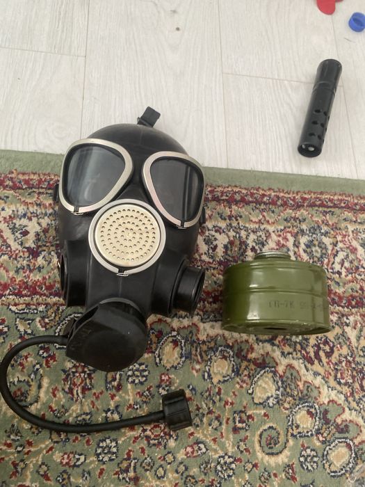 Обменяю противогаз гп7кб