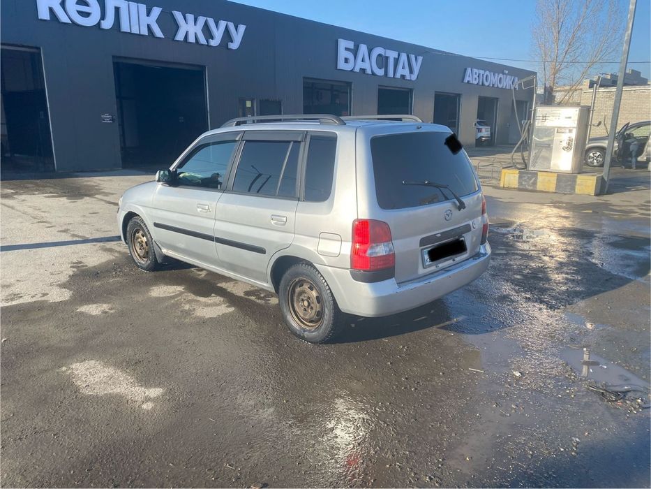 Продам Мазда демио