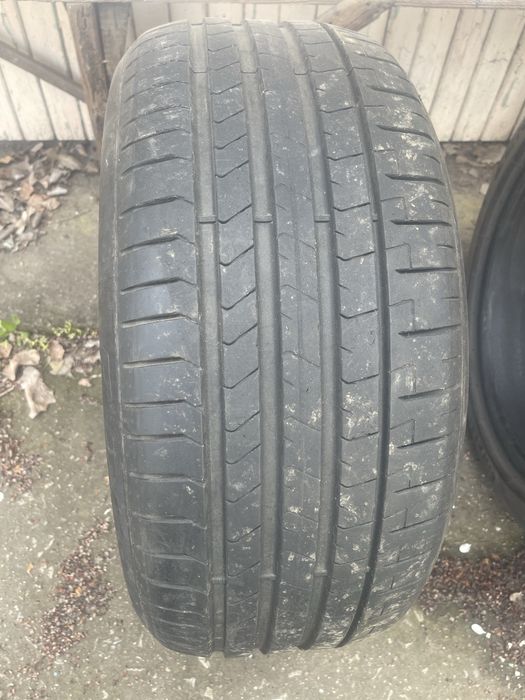 Pirelli  P Zero  245 45 19  2бр.  Единични
