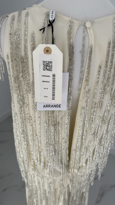 Rochie ARRANGE, mărimea 46, nouă cu etichetă.