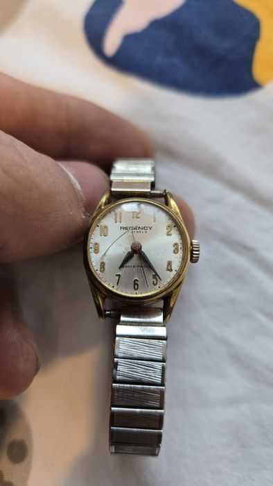 Ceas mecanic cu sonerie alarma