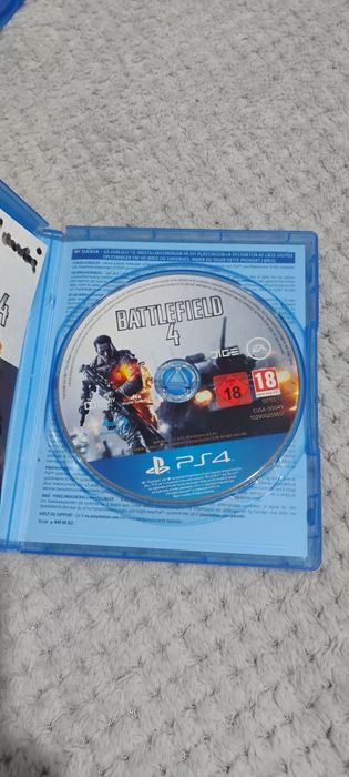 Vând jocuri PlayStation 4
