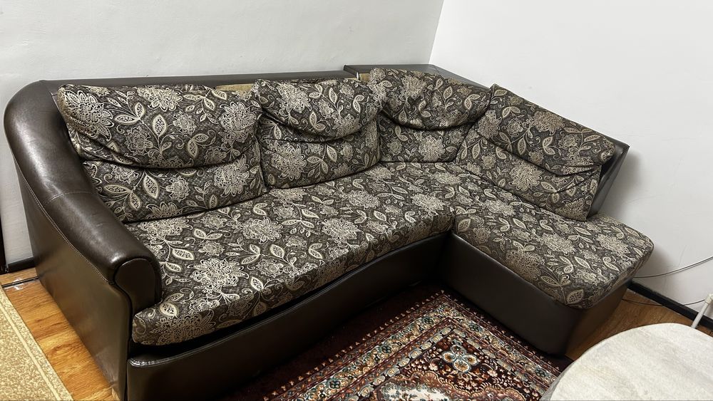 Диваны в хорошем состоянии