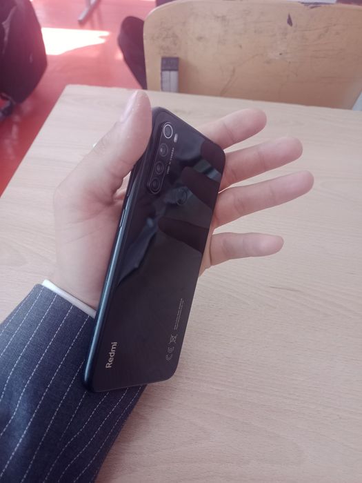 Redmi Note 8 хорошем состоянии