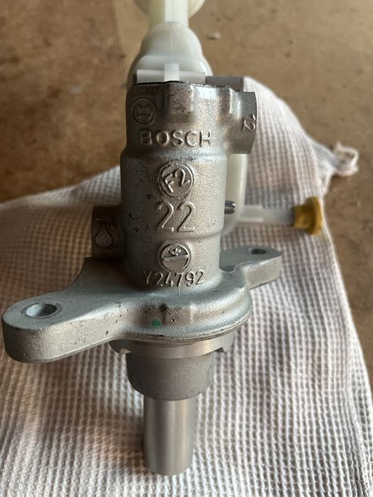 Спирачна помпа SUZUKI