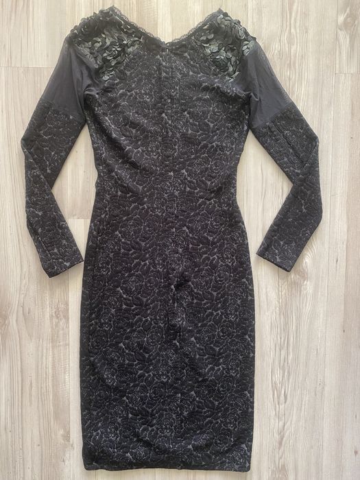 Рокля миди дължина s