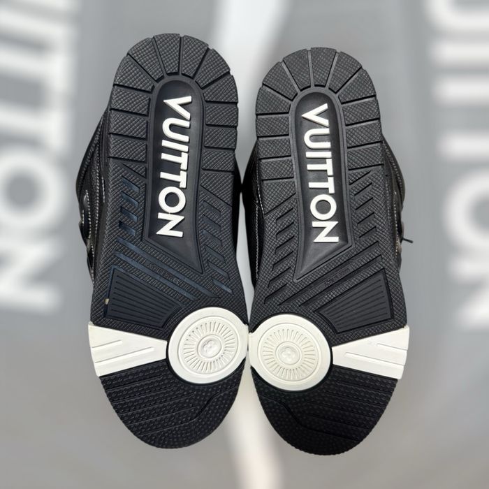 Lv sneakers, marimea 43