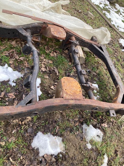 Șasiu nissan patrol y60 scurt