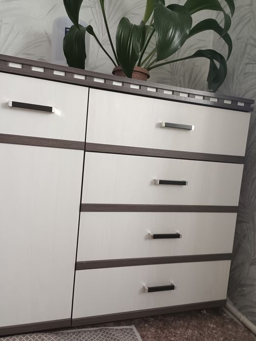 Продается комод в хорошем состоянии