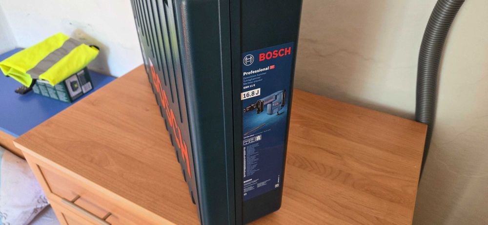 Bosch gsh 11 e оригинал нов