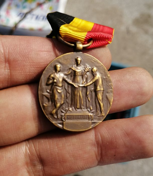 4 броя Смесен лот медали България, Русия, Белгия