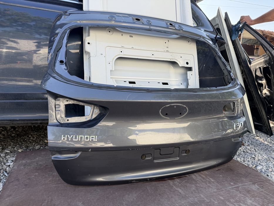 Капак Hyundai I30 2017 год.-