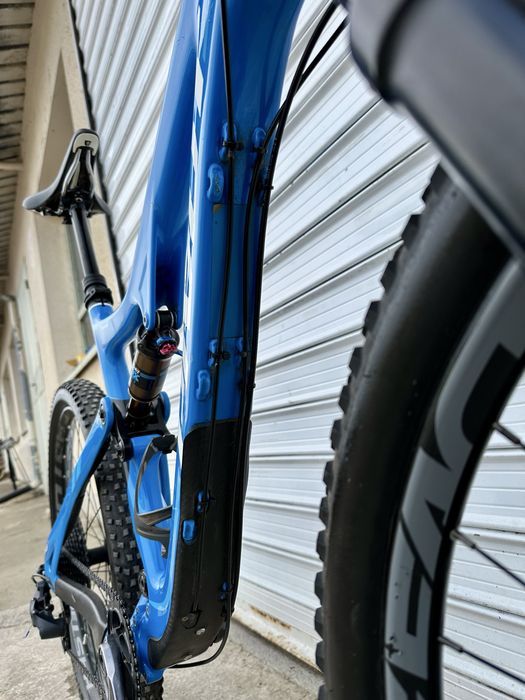 Pivot MACH CARBON 429 L 27.5 /29 Enduro