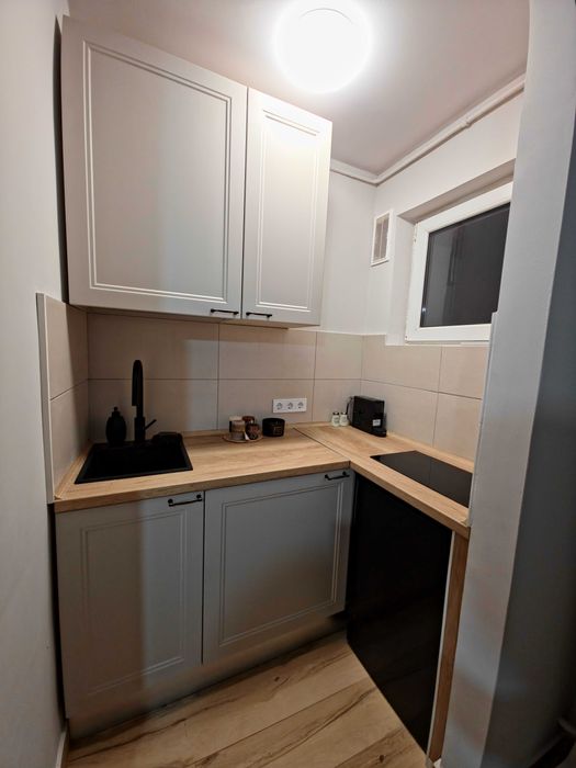 Vanzare garsoniera - Piata Alba Iulia - DIRECT PROPRIETAR