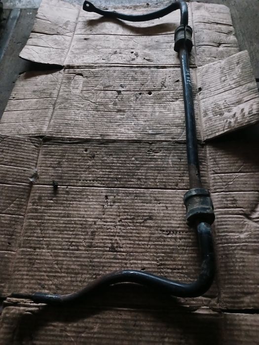 Передний стабилизатор БМВ Е34 в оригинале