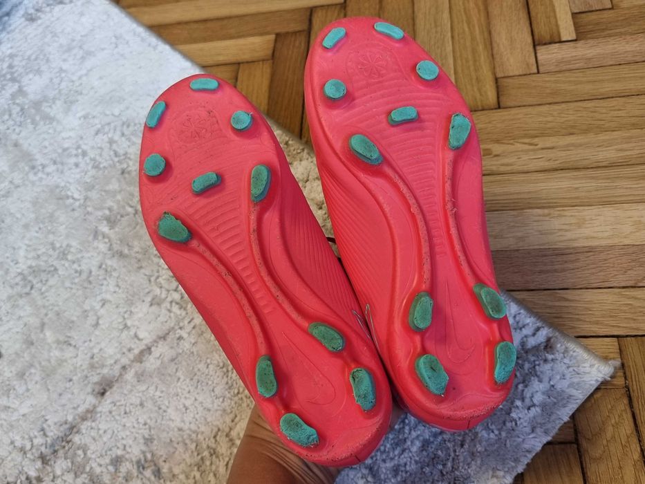 Crampoane Nike Mercurial marime 36.5, ghete fotbal+cadou