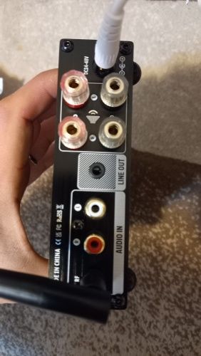 Boxa portabila cu Bluetooth