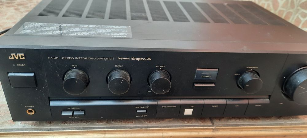 Усилвател  JVC ax3118k