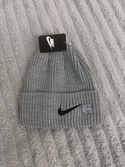 Caciula Nike , The North Face , Hugo , Puma