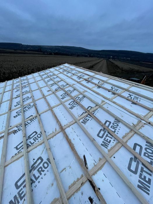 Cauți o echipă serioasă pentru acoperișul casei tale? Oferim servicii