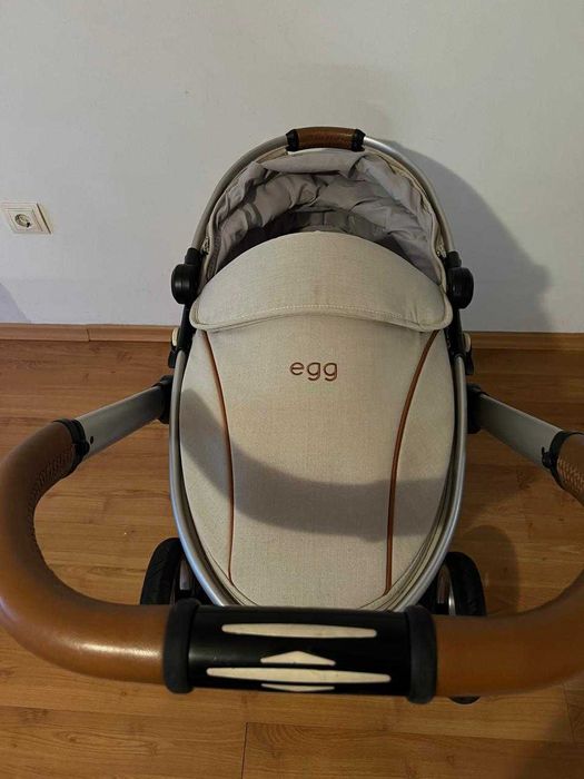 Бебешка количка EGG с кош за новородено