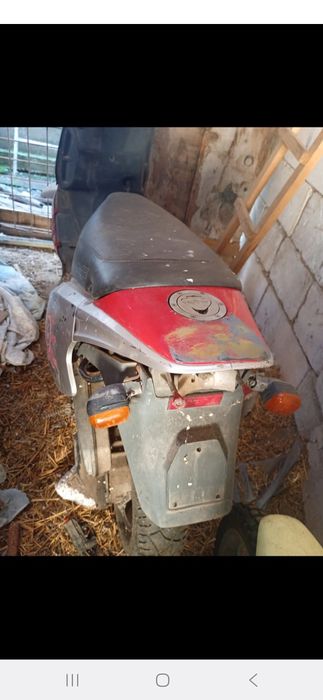 Vând scuter malaguti