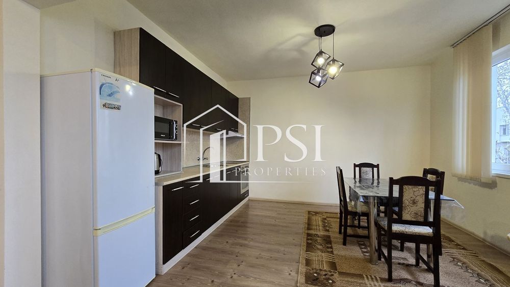 Дава се под наем Тристаен апартамент в Пловдив, Център - 100 кв.м за 510 € - Снимка #3