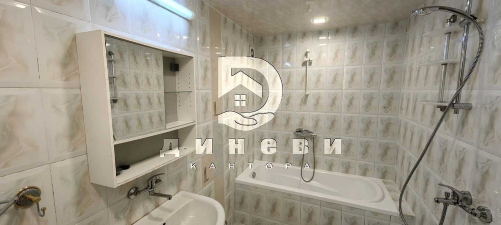 Дава се под наем Тристаен апартамент в Стара Загора, Аязмото - 106 кв.м за 408 € - Снимка #5