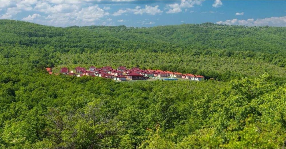 Продава се Заведение в с. Баня, Област Бургас - 1 кв.м за 500000 €/кв.м - Снимка #7