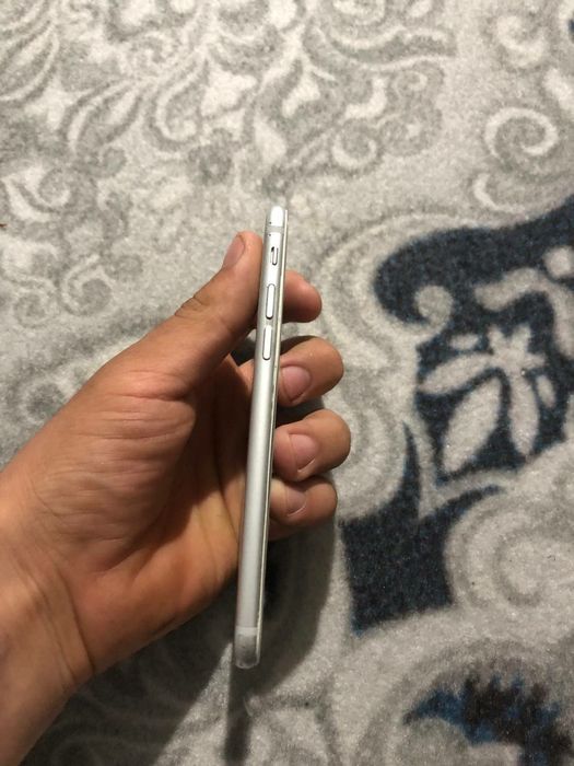 Iphone 6   64gb srochnaga