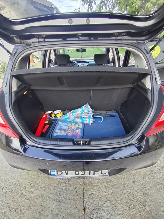 Vând Hyundai i20 1.2 benzină 2011