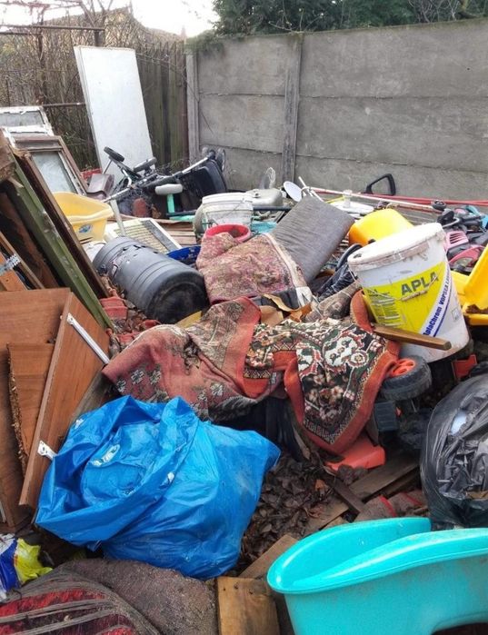 Debarasari la domiciliu, apartamente , case, poduri, beciuri