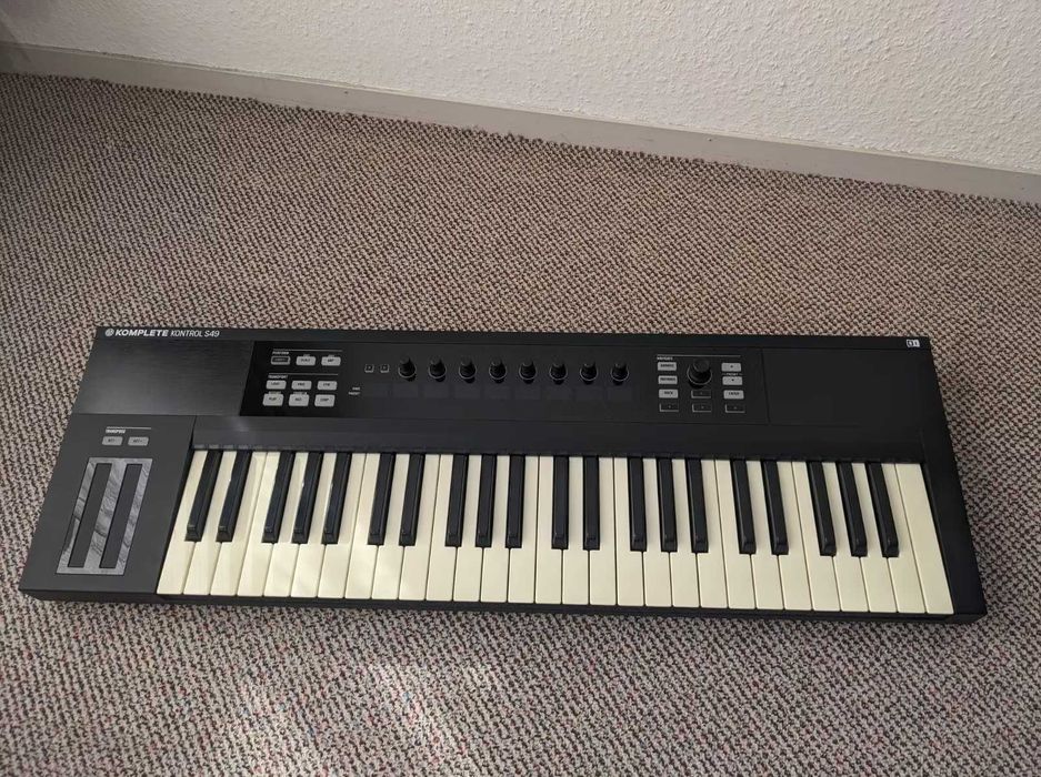 Native Instruments Komplete Kontrol S49 MK1 MIDI-keyboard