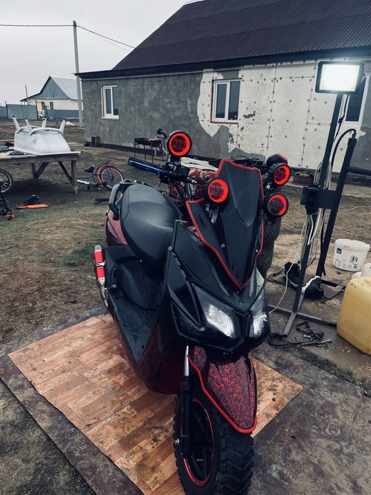 Мопед на ходу с документом чуть чуть торг есть