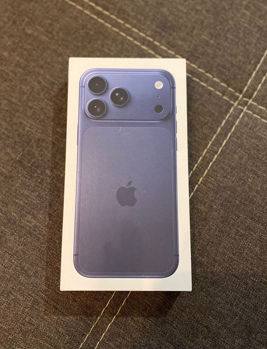 Iphone 17 pro max SIGILAT  256 Gb Deep blue