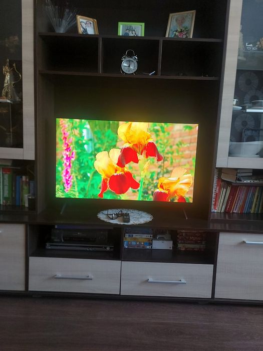 Телевизор LG рабочий